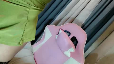 JESS - DONT FORGET TO FOLLOW ME AND GIVE ME THUMBS UP online show from February 13, 2026, 2:18 am