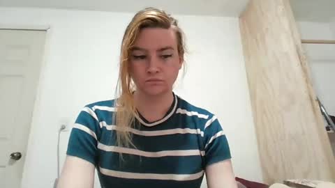 vagimosa online show from October 4, 2025, 3:04 am