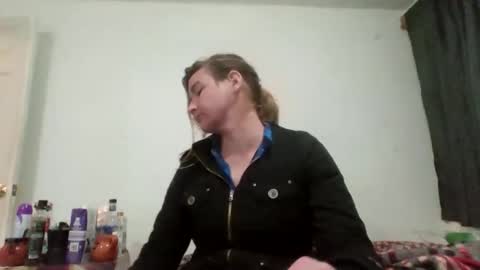 vagimosa online show from February 11, 2026, 5:01 am