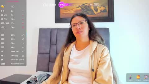Snapshot of vahiolet_smith chatting on May 21, 2026, 3:13 am Vahiolet smith online show from May 21, 2026, 3:13 am