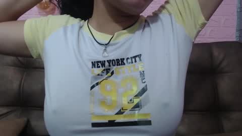 Vainilla online show from February 19, 2025, 1:51 am