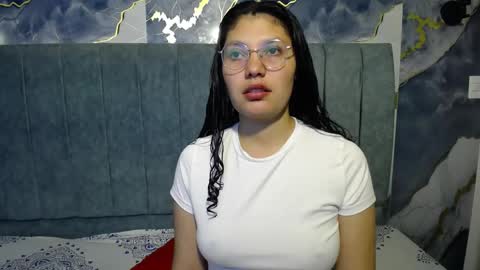 Vainilla online show from April 14, 2026, 1:22 am