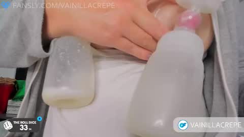 Im Mila my onlyfans is vainillacrepe online show from December 15, 2025, 9:19 pm