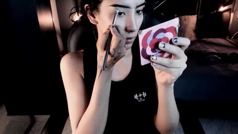 Vaioleth online show from February 3, 2026, 9:09 pm