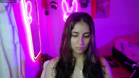 Snapshot of val_angelll chatting on June 14, 2026, 3:41 am valentina online show from June 14, 2026, 3:41 am