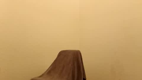 Snapshot of valdovinosr345 chatting on November 17, 2025, 5:57 am Daddy 007 online show from November 17, 2025, 5:57 am