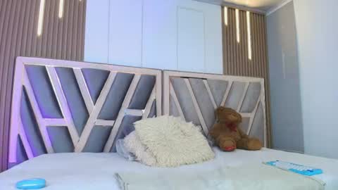 Snapshot of valeamaya chatting on June 23, 2026, 7:34 pm valeamaya online show from June 23, 2026, 7:34 pm