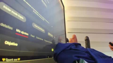 Snapshot of valeamaya chatting on August 1, 2026, 11:09 am valeamaya online show from August 1, 2026, 11:09 am
