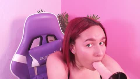 Snapshot of valen_deep chatting on February 7, 2026, 7:17 pm valen_deep online show from February 7, 2026, 7:17 pm