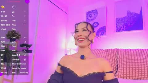 Snapshot of valen_ross_ chatting on February 4, 2026, 9:53 pm valentina Rossi 3 online show from February 4, 2026, 9:53 pm