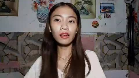 Snapshot of valenciasumney chatting on June 10, 2026, 3:00 pm Camille online show from June 10, 2026, 3:00 pm