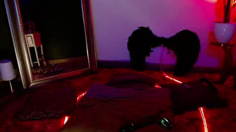 Valen online show from January 12, 2025, 10:01 pm