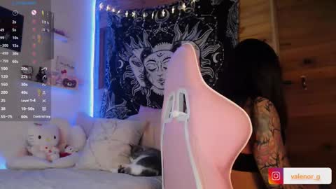 valentina online show from February 15, 2025, 6:55 am