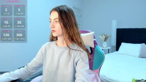 Snapshot of valenora1 chatting on June 2, 2026, 10:50 am Nora online show from June 2, 2026, 10:50 am