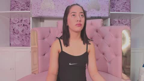 Snapshot of valentina_cortes72 chatting on February 6, 2025, 11:32 am Valentina online show from February 6, 2025, 11:32 am