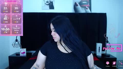 Snapshot of valentina_fox01_ chatting on February 22, 2026, 3:29 am Valentina online show from February 22, 2026, 3:29 am