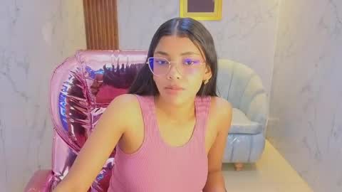Snapshot of valentina_gomez_s chatting on May 26, 2026, 12:34 pm Valentina online show from May 26, 2026, 12:34 pm