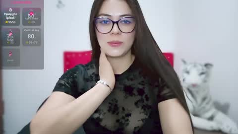 Snapshot of valentina_nappi96 chatting on May 24, 2026, 7:19 pm VALE online show from May 24, 2026, 7:19 pm