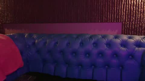 Valentina online show from March 9, 2026, 9:52 pm