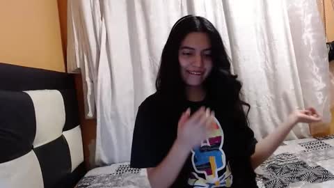 valentinasmith18 online show from February 25, 2026, 12:20 am