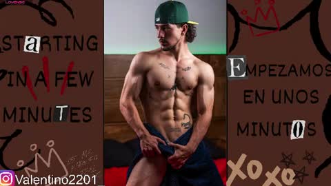 Snapshot of valentino_2201 chatting on June 11, 2026, 11:58 pm Valentino - 15 OFF valentino2201 online show from June 11, 2026, 11:58 pm