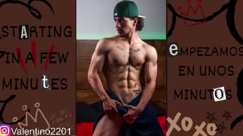 Snapshot of valentino_2201 chatting on June 21, 2026, 1:19 am Valentino - 15 OFF valentino2201 online show from June 21, 2026, 1:19 am