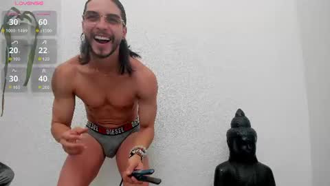 Snapshot of valentinocorleone_ chatting on July 7, 2026, 4:00 pm VALENTINO online show from July 7, 2026, 4:00 pm