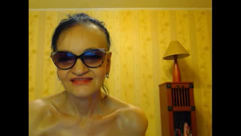 Snapshot of valenttijm3851 chatting on February 6, 2025, 12:05 pm valentijm online show from February 6, 2025, 12:05 pm