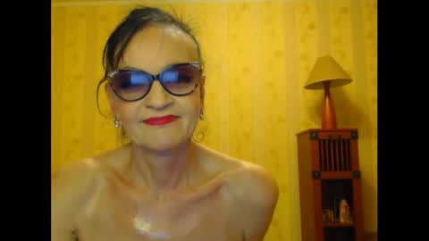 Snapshot of valenttijm3851 chatting on February 9, 2025, 4:18 pm valentijm online show from February 9, 2025, 4:18 pm
