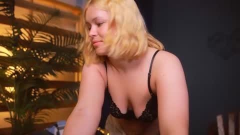 Snapshot of valeri______ chatting on June 20, 2026, 7:05 pm valeri______ online show from June 20, 2026, 7:05 pm