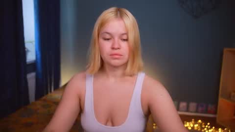 Snapshot of valeri______ chatting on July 11, 2026, 8:39 am valeri______ online show from July 11, 2026, 8:39 am