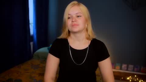 Snapshot of valeri______ chatting on July 22, 2026, 7:00 am valeri______ online show from July 22, 2026, 7:00 am