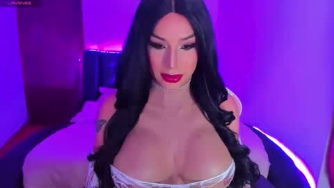 valeri_hilton online show from February 11, 2026, 12:37 am