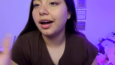 valeria online show from February 3, 2026, 6:40 am