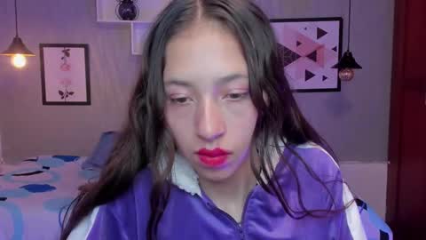 Valeria online show from February 17, 2025, 5:43 pm