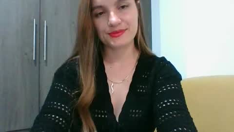 valeriafrannco online show from March 22, 2026, 4:27 am