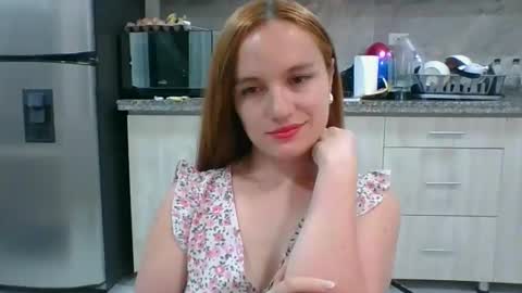 Snapshot of valeriafrannco chatting on June 5, 2026, 2:18 am valeriafrannco online show from June 5, 2026, 2:18 am