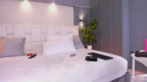 Snapshot of valeriagarciax chatting on June 3, 2026, 2:33 pm ValeriaGarciax online show from June 3, 2026, 2:33 pm