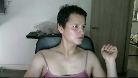 Snapshot of valeriamartinezsb chatting on June 16, 2026, 5:37 pm Valeria online show from June 16, 2026, 5:37 pm