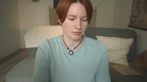 Valeria online show from May 7, 2026, 1:27 pm