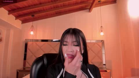 Valeria online show from January 8, 2026, 3:53 am