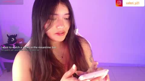Snapshot of valeribell1 chatting on April 28, 2026, 4:06 am Valeri online show from April 28, 2026, 4:06 am