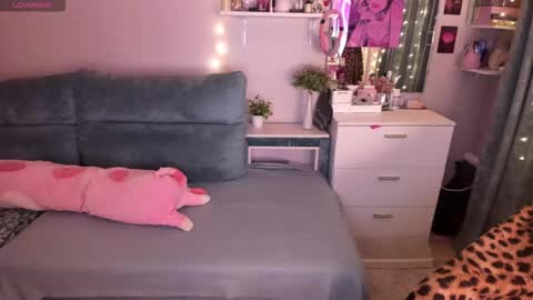 Snapshot of valerie_cutee chatting on February 13, 2026, 6:26 pm Lera online show from February 13, 2026, 6:26 pm