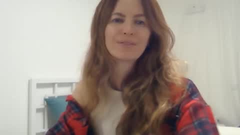 Snapshot of valerie_rose777 chatting on October 30, 2025, 8:20 pm valerie_rose777 online show from October 30, 2025, 8:20 pm