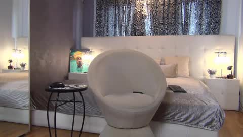 Snapshot of valeriecoy chatting on April 4, 2026, 11:51 am Valerie online show from April 4, 2026, 11:51 am