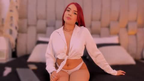 Snapshot of valerierabbit chatting on November 8, 2025, 7:01 pm valerierabbit online show from November 8, 2025, 7:01 pm