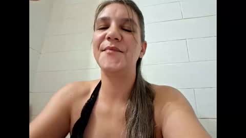 ValerieRayne online show from December 2, 2025, 8:30 am