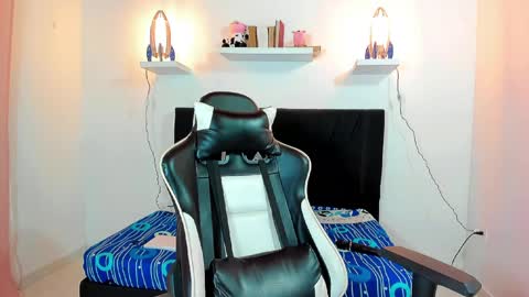 Vale online show from February 19, 2025, 2:55 am