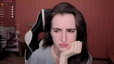 valeritiio online show from February 4, 2026, 2:28 am