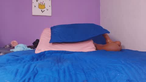 Valeryn online show from February 6, 2025, 6:08 am